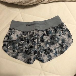 Lululemon speed ups 2.5